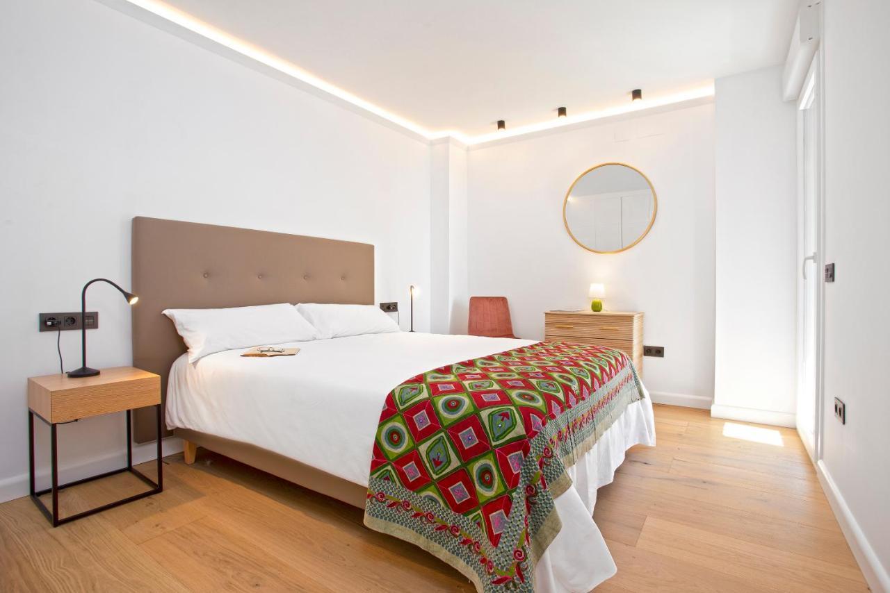 Apartament Malagueta Luz By Renthas Malaga Zewnętrze zdjęcie